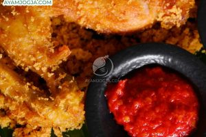 ayam goreng utuh Jogja bakar paket kenduri crispy hantaran ingkung ater utuh jogja (15)